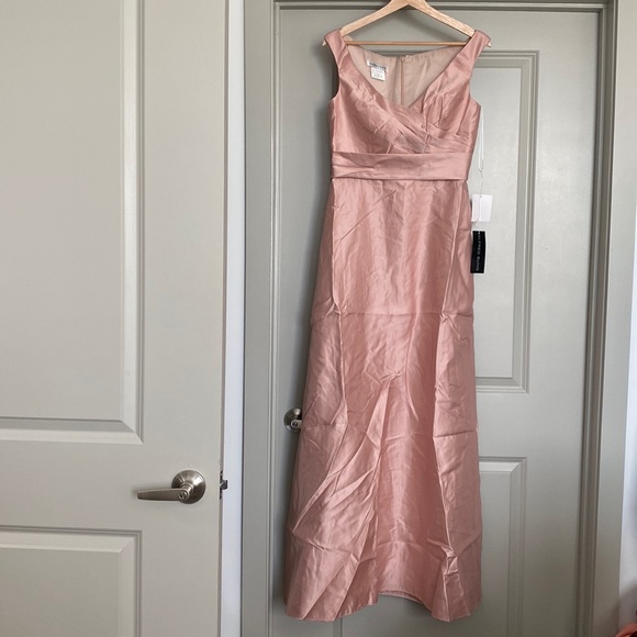 Women’s Gown Twill Offshore Maxi Dress Alfred Sung Color Pink Toasted Size 8 New - Picture 1 of 4